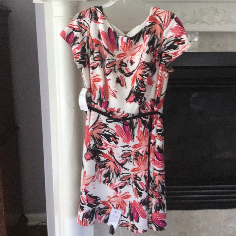 NWT Women’s Gabby Skye floral dress
